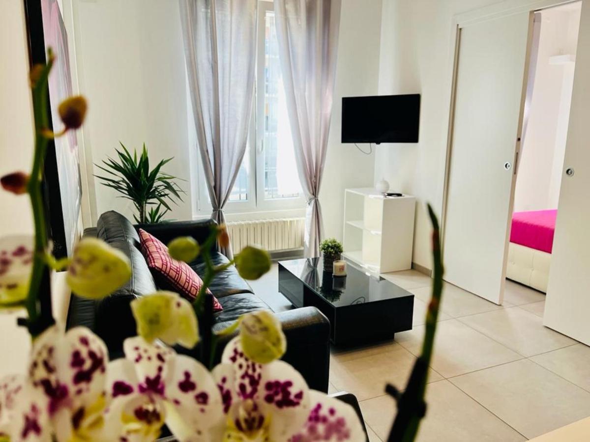 Nice Apartments In The Historic Center 베르바니아 외부 사진