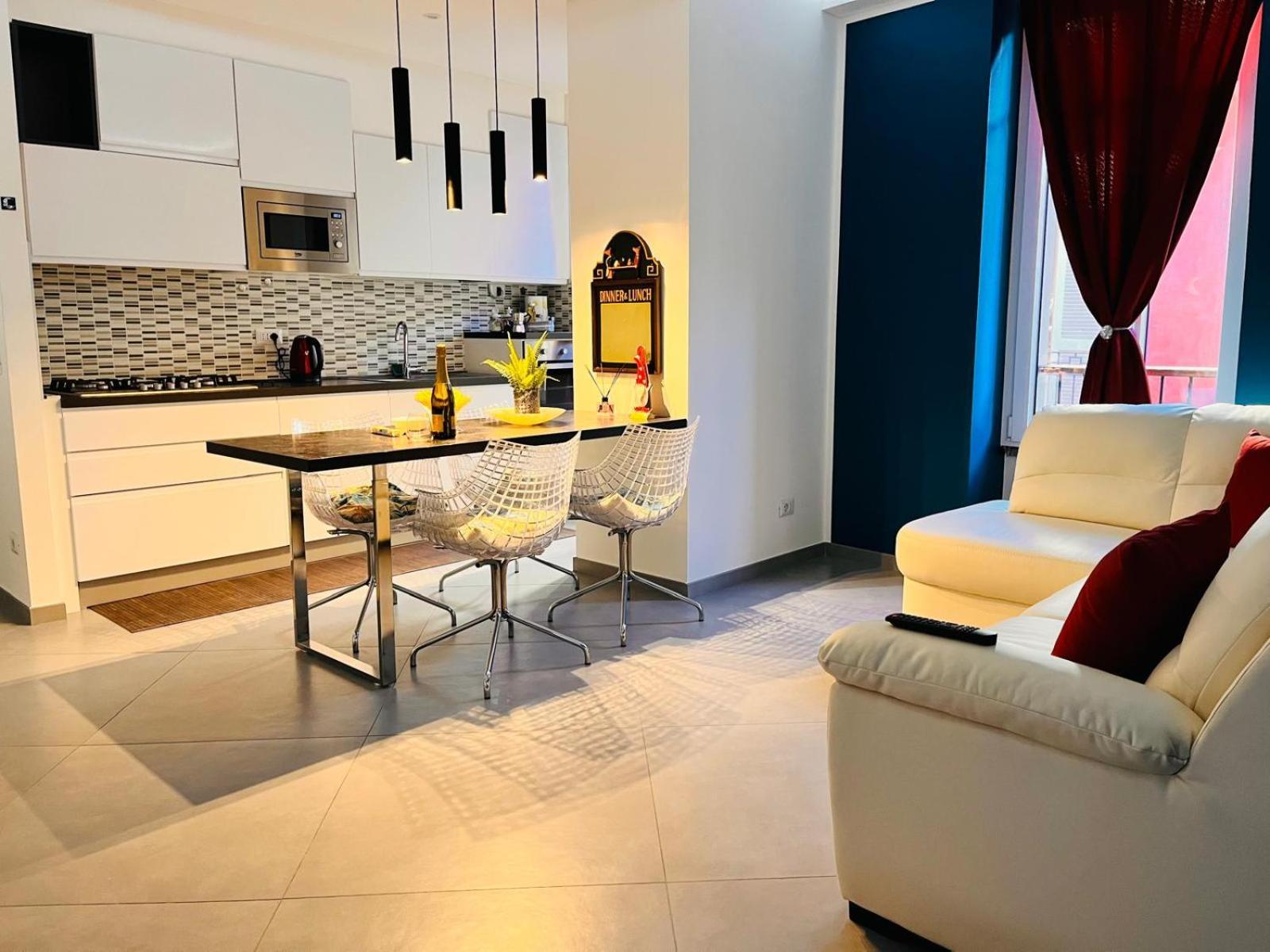 Nice Apartments In The Historic Center 베르바니아 외부 사진