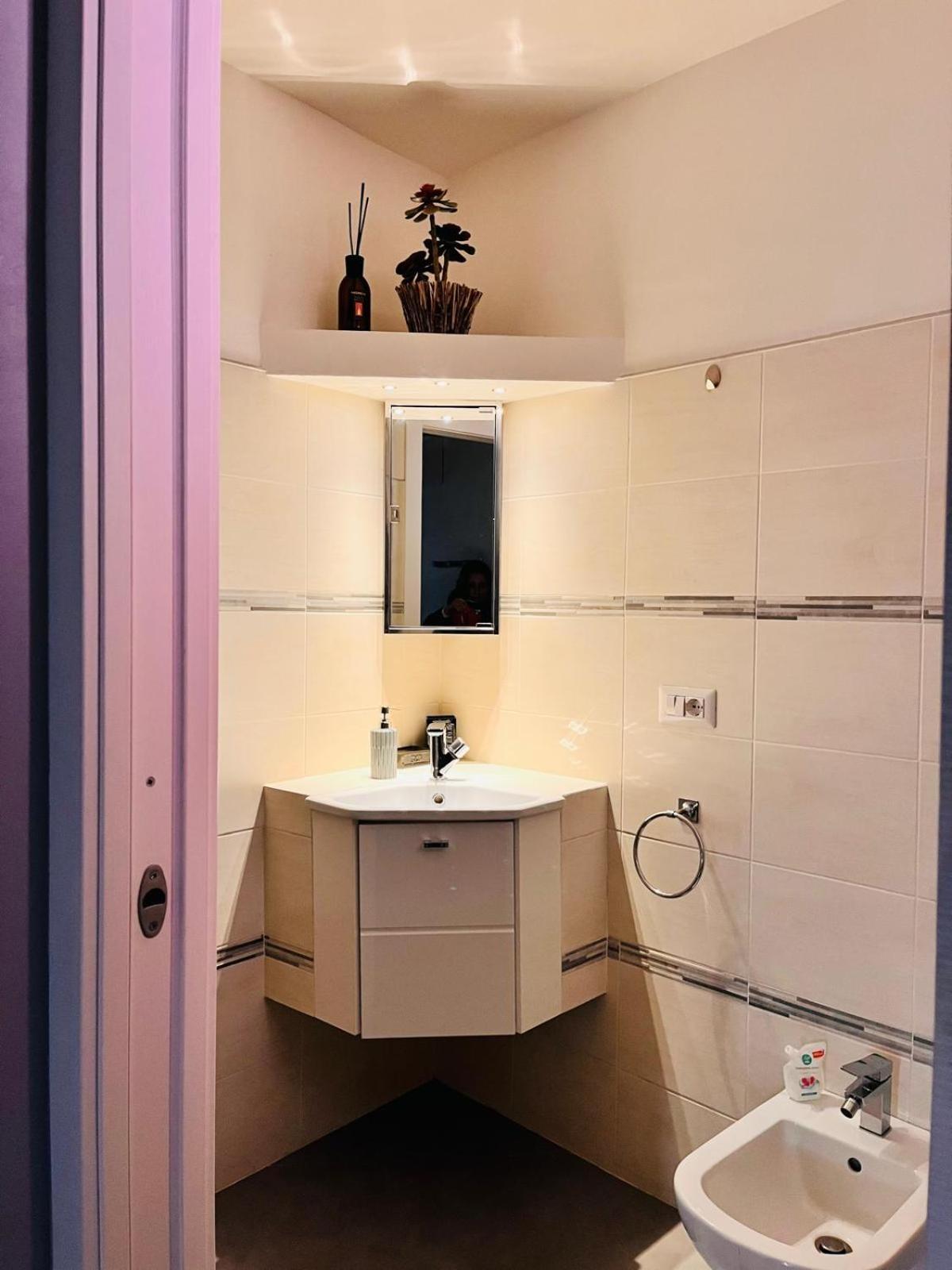 Nice Apartments In The Historic Center 베르바니아 외부 사진